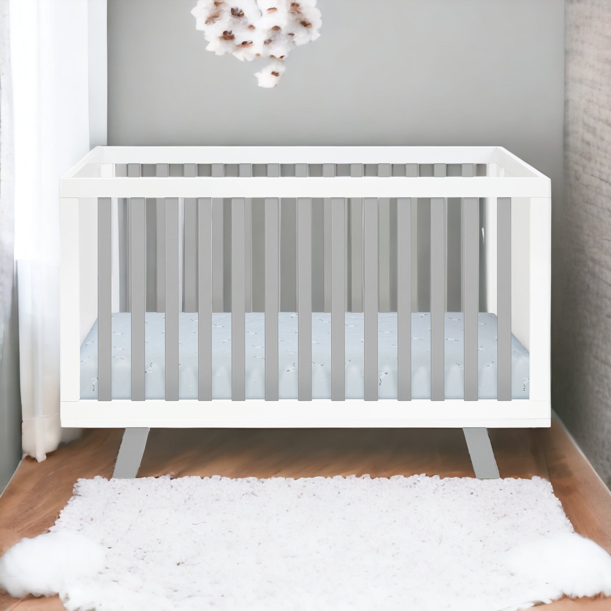 Gray & White Solid + Manufactured Wood Standard 3-in-1 Convertible Crib