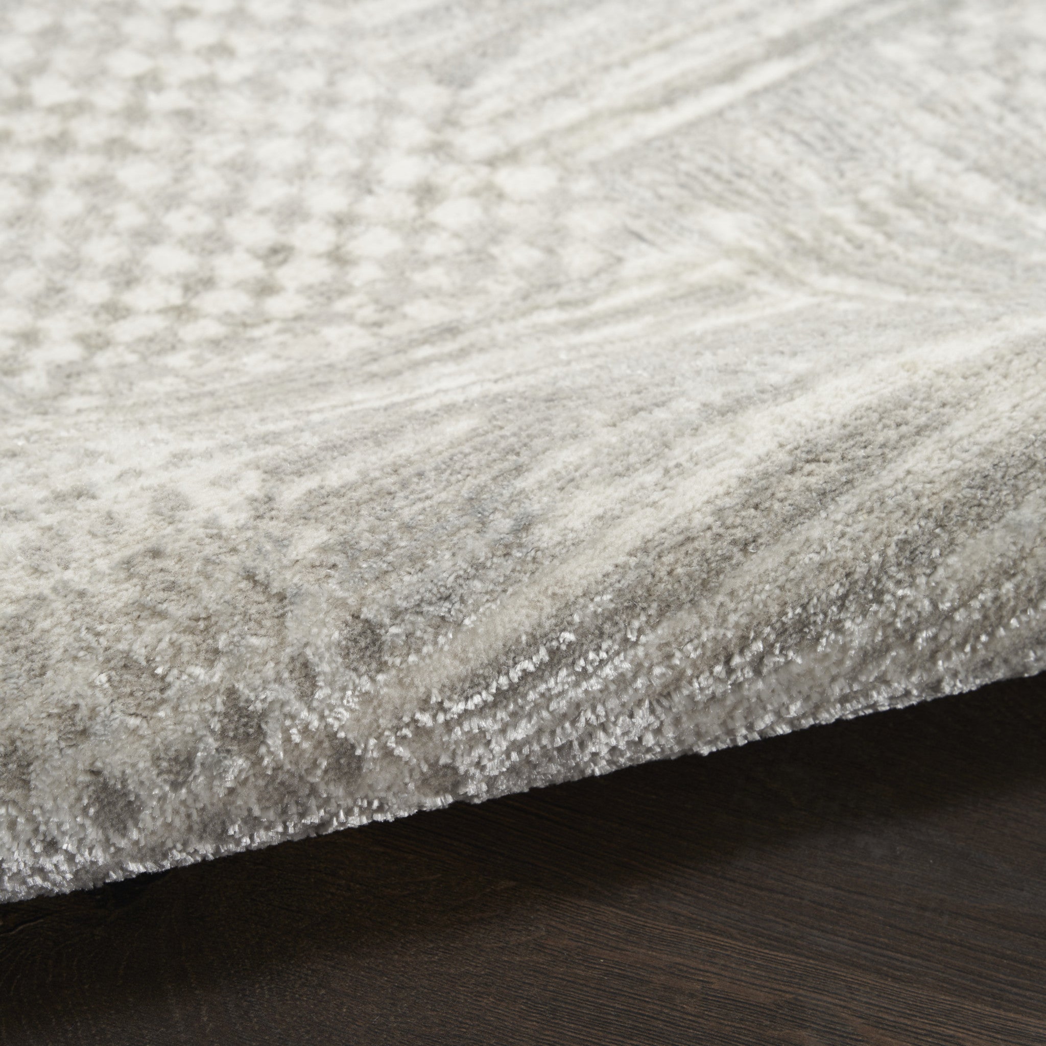 8′ × 10′ Silver & Gray Abstract Non-Skid Area Rug