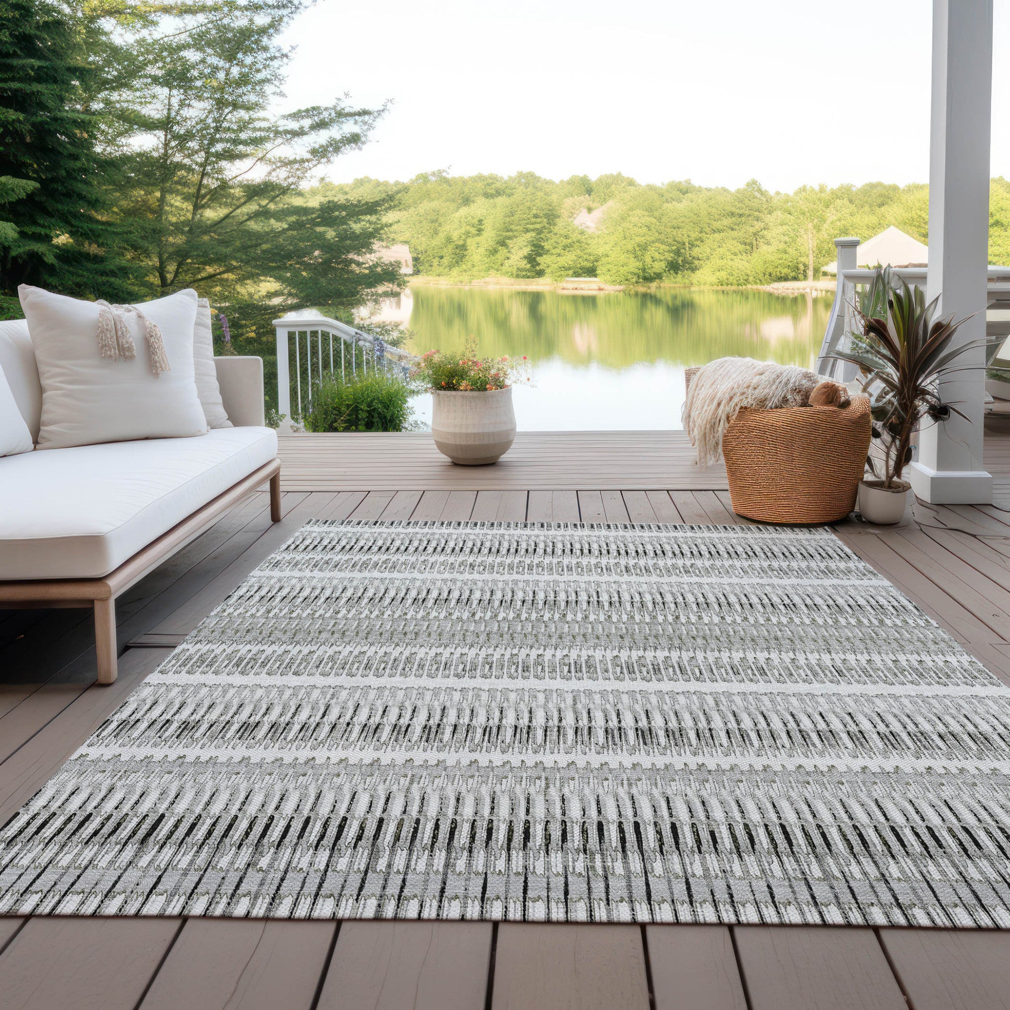 5' X 8' Striped Washable Indoor/Outdoor Area Rug