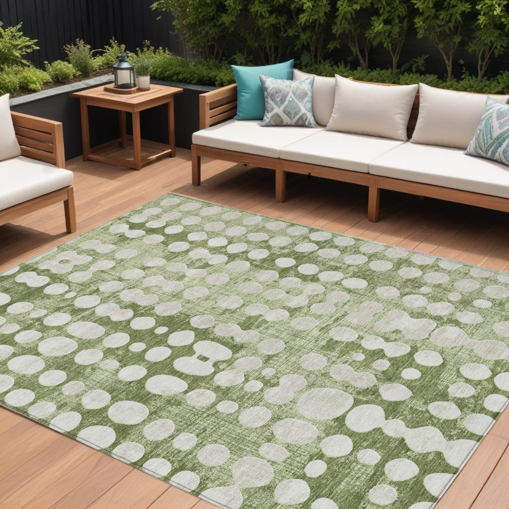 8′ × 10′ Artichoke Green & Ivory Abstract Indoor/Outdoor Rug