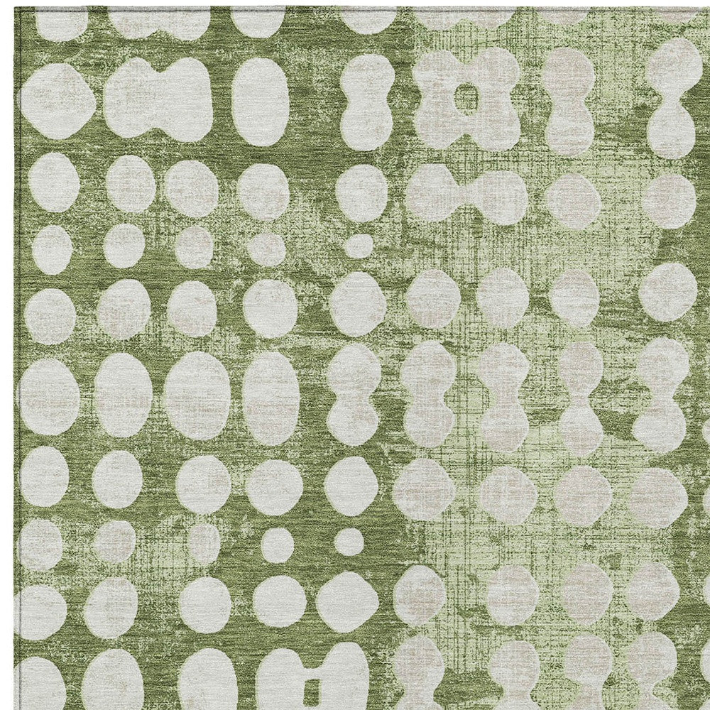 8′ × 10′ Artichoke Green & Ivory Abstract Indoor/Outdoor Rug