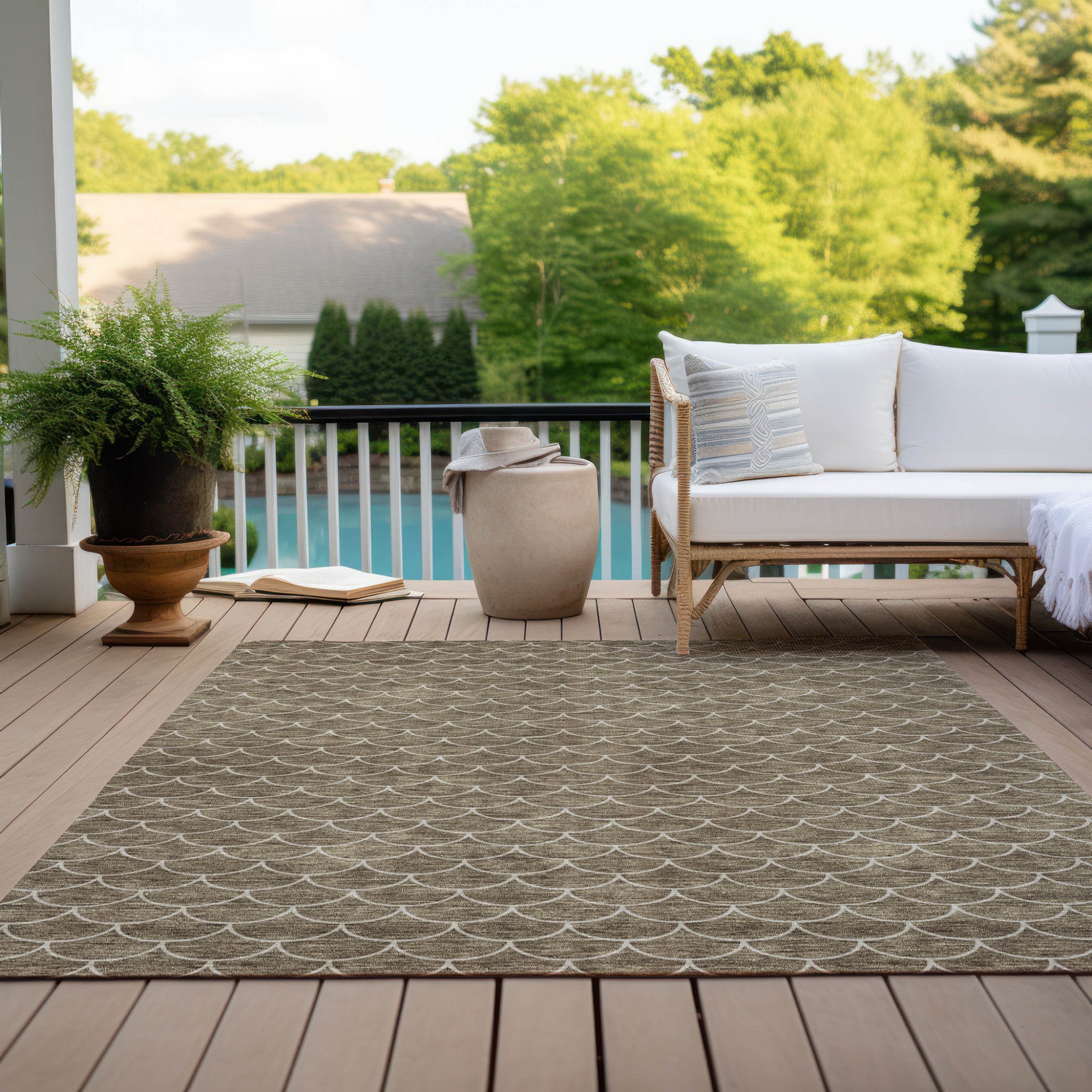 10' X 14' Geometric Washable Indoor/Outdoor Area Rug