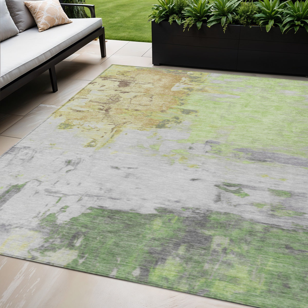 5' X 8' Abstract Washable Indoor/Outdoor Area Rug