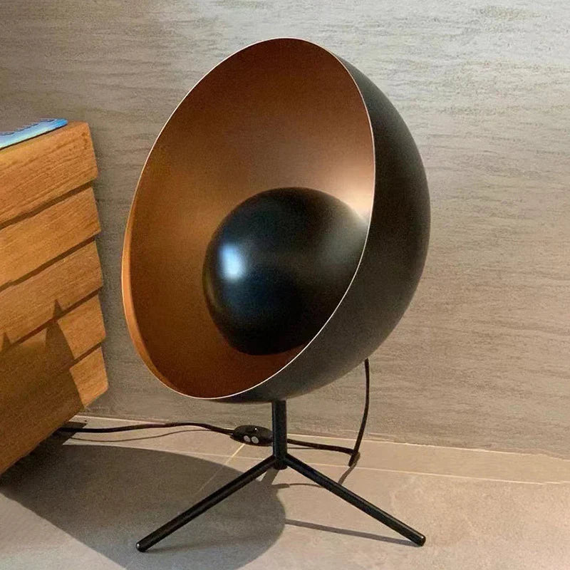 Satellite Table Lamp – Modern Retro Ambient Lighting