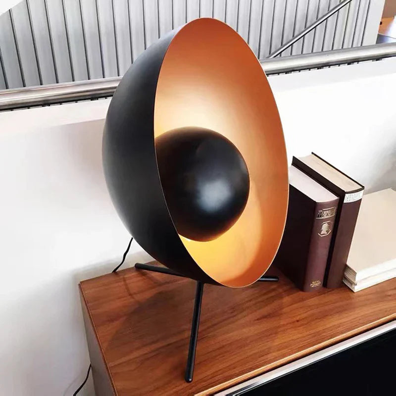 Satellite Table Lamp – Modern Retro Ambient Lighting
