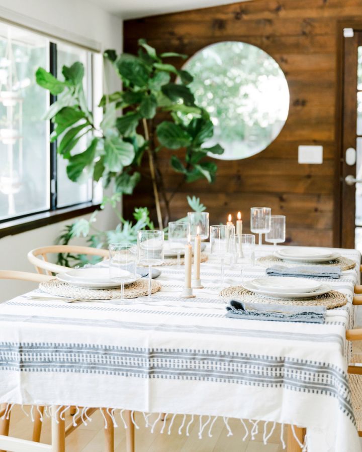Hand-Woven Aden Cotton Tablecloth
