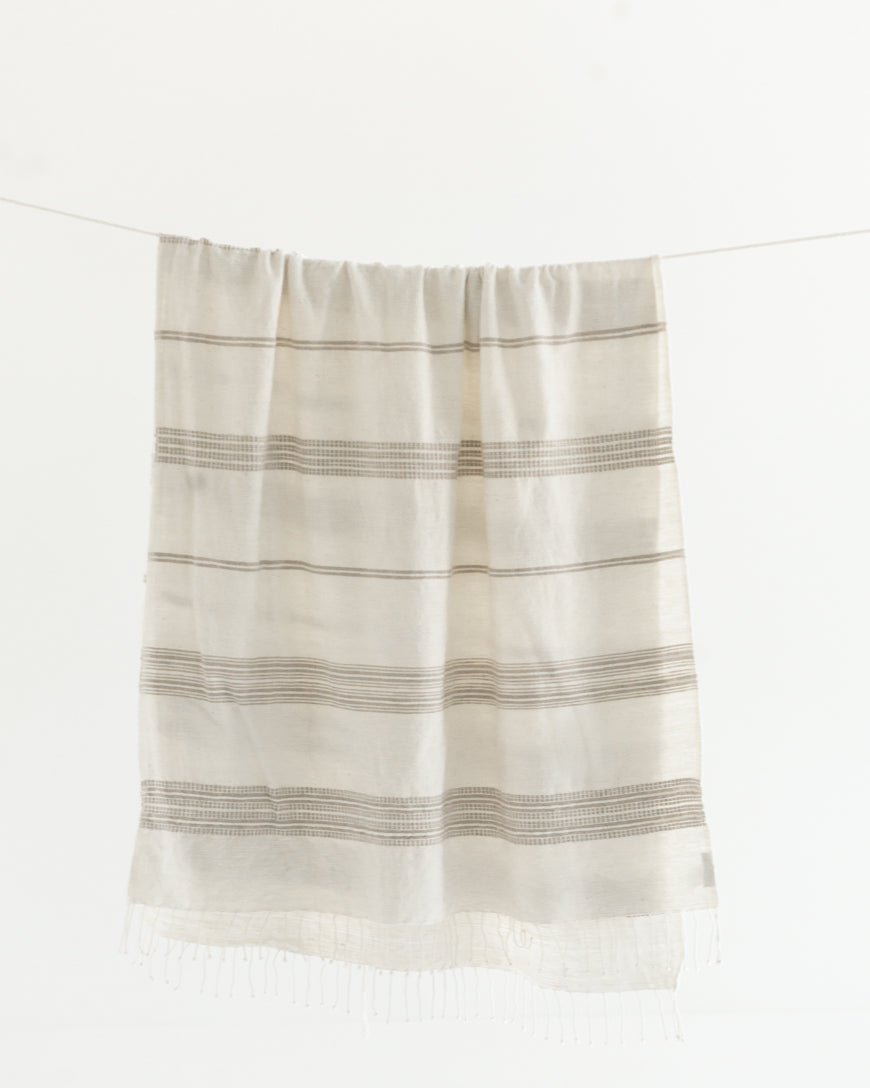 Handmade Aden Cotton Throw Blanket