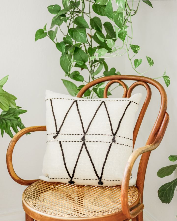 Hand-woven 18" Atlas Throw Pillow