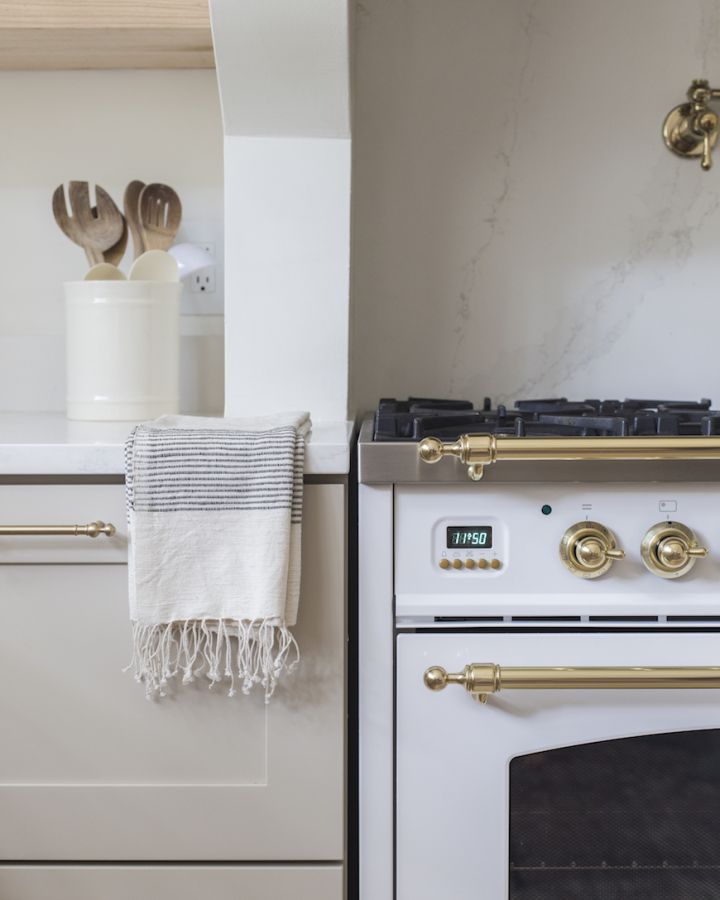 Hand-Woven Riviera Cotton Hand Towel